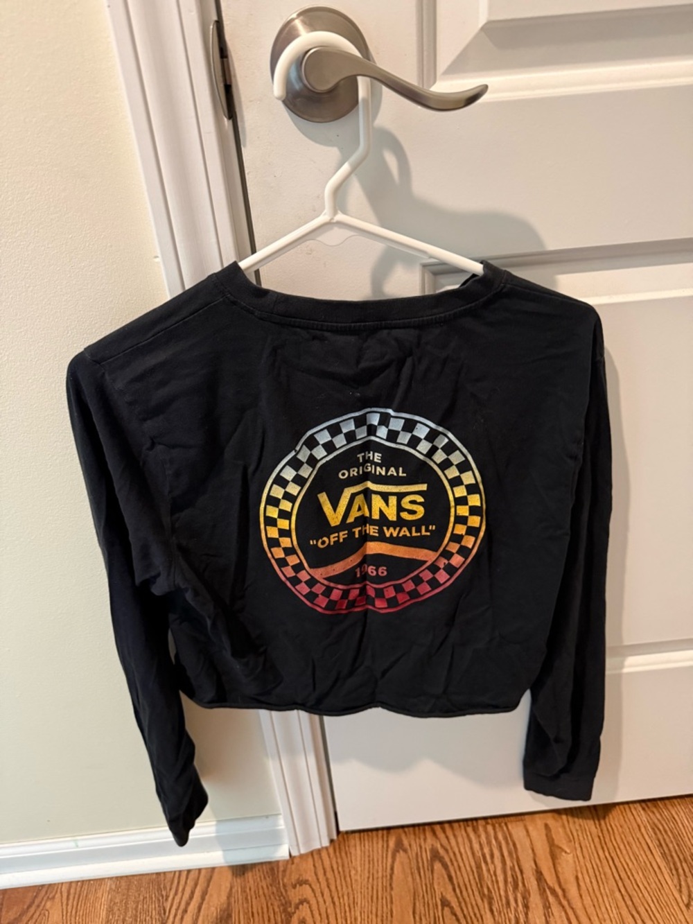 Vans Black Long Sleeve Crop Tee Size Medium